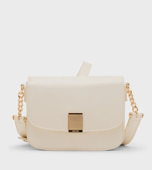 آن كلاين حقيبة كروس بودي بحزام لامع من آن كلاين